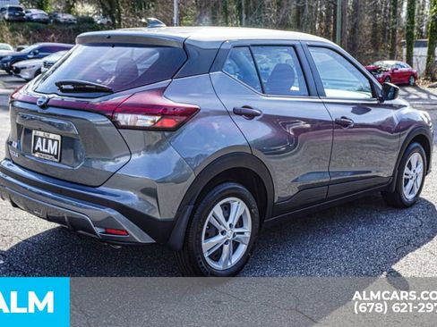 Used 2025 Nissan Kicks Play S image 6