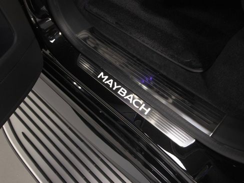 Used 2024 Mercedes-Benz Maybach GLS 600 image 44