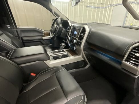 Used 2019 Ford F150 Lariat w/ Equipment Group 502A Luxury image 16