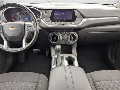 Used 2019 Chevrolet Blazer LT image 16