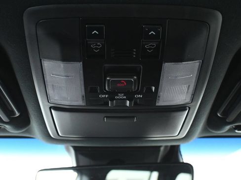 Used 2023 Lexus GX 460 Premium w/ Premium Package AWD/4WD image 21