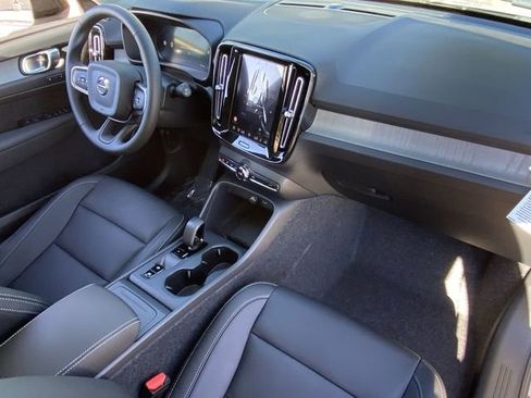 New 2026 Volvo XC40 B5 Core image 13