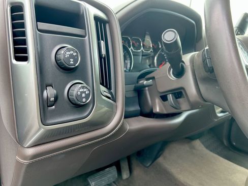 Used 2018 Chevrolet Silverado 1500 LTZ w/ Sport Package AWD/4WD image 15