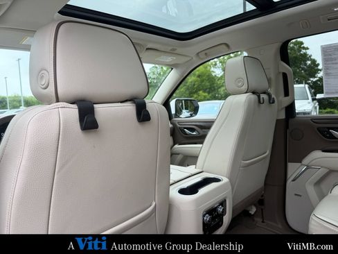Used 2023 GMC Yukon XL Denali AWD/4WD image 20
