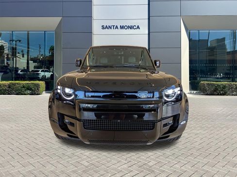 New 2026 Land Rover Defender 90 V8 AWD/4WD image 2