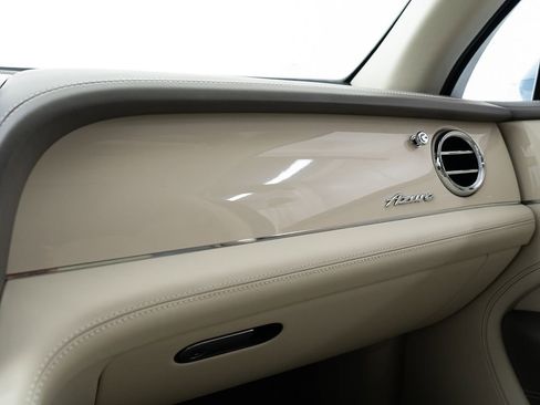 Certified 2023 Bentley Bentayga Extended Wheelbase AWD/4WD image 42