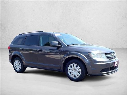 Used 2018 Dodge Journey SE w/ Popular Equipment Group AWD/4WD image 6