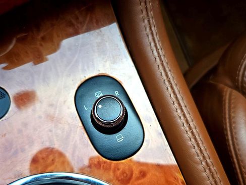 Used 2007 Bentley Flying Spur Flying Spur image 51