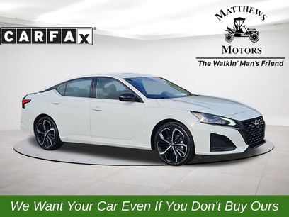 Used 2024 Nissan Altima 2.5 SR