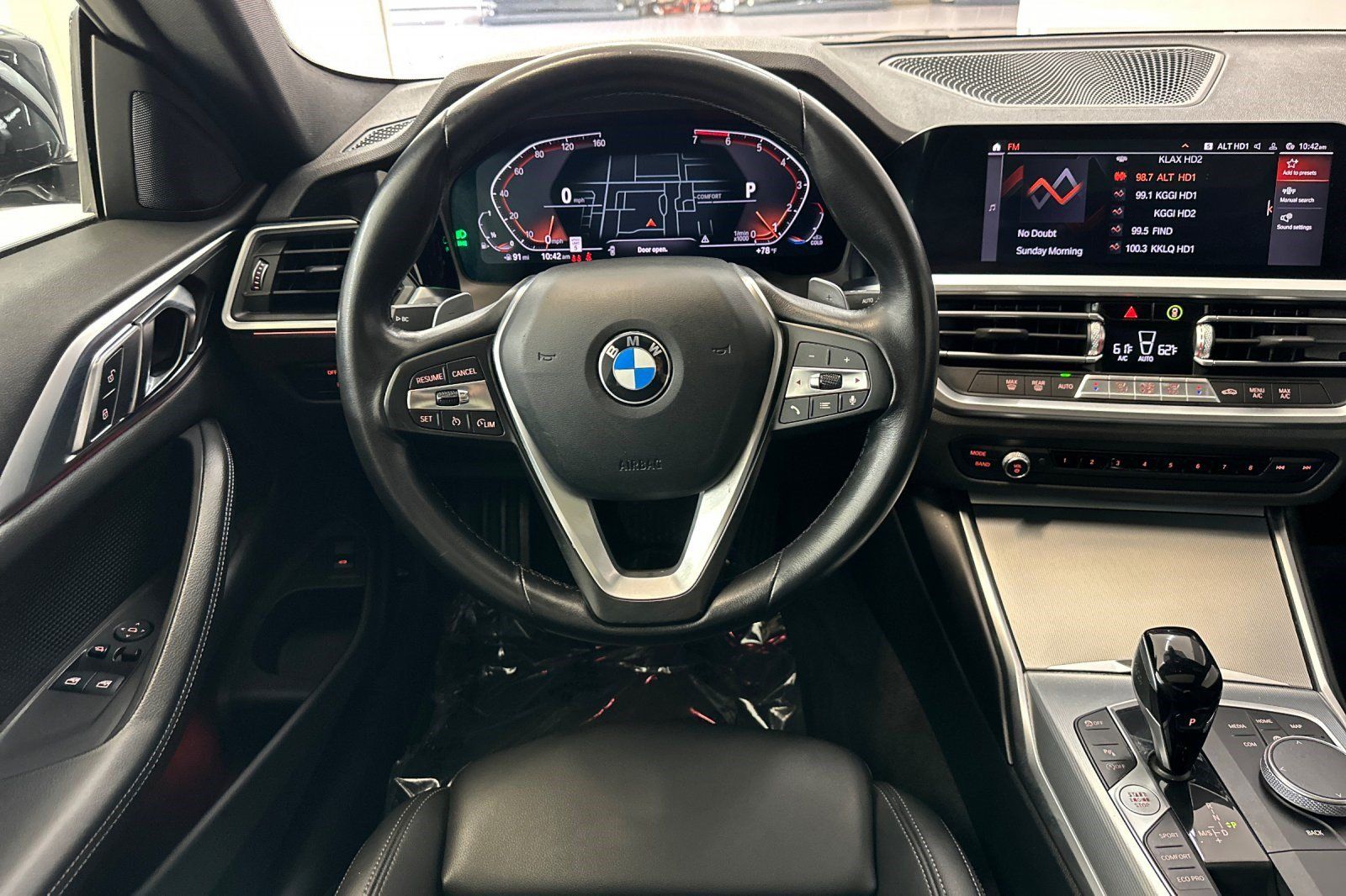 Used 2022 BMW 430i Coupe w/ Convenience Package RWD image 30
