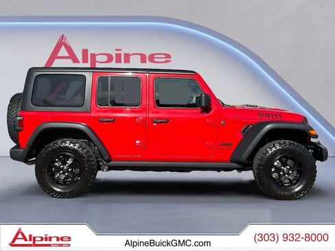Used 2025 Jeep Wrangler Unlimited Sport AWD/4WD image 6