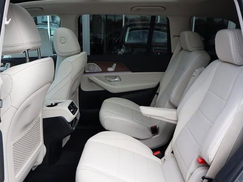 New 2025 Mercedes-Benz GLS 450 4MATIC image 5