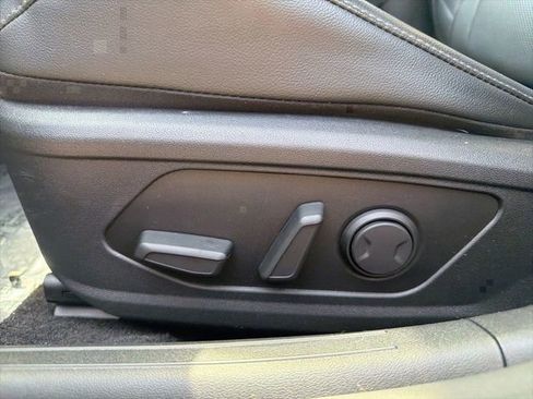 Certified 2023 Hyundai Elantra Limited FWD image 18