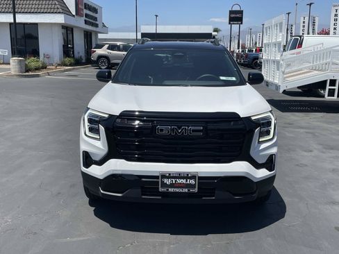 New 2026 GMC Terrain Elevation w/ Black Edition FWD image 2