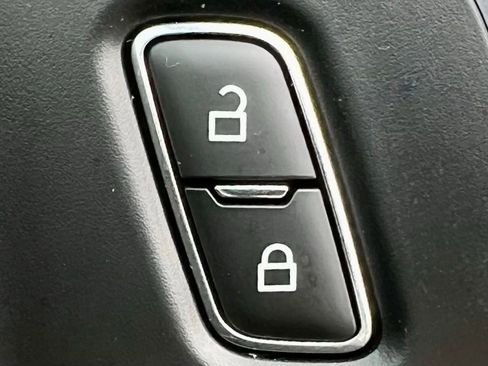 Used 2024 Ford F150 XLT w/ Mobile Office Package image 27