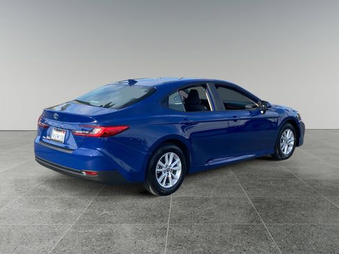 Certified 2025 Toyota Camry LE FWD image 5