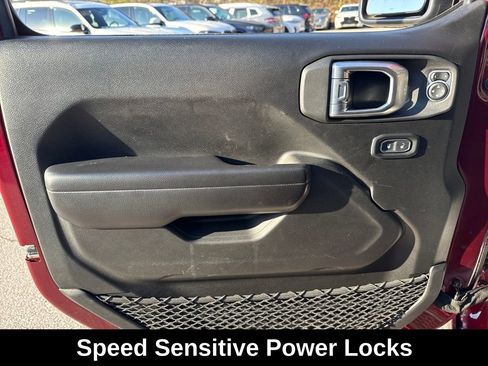 Used 2021 Jeep Wrangler Sport image 14