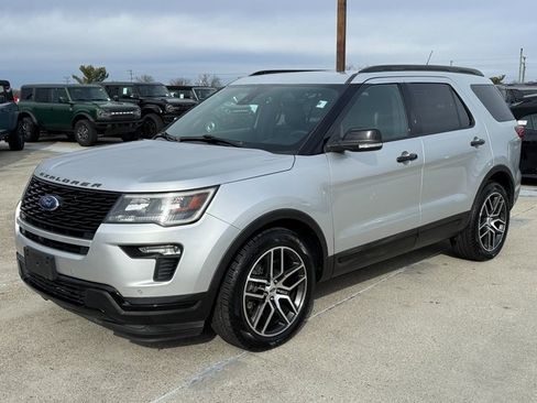 Used 2019 Ford Explorer Sport w/ Equipment Group 401A image 12