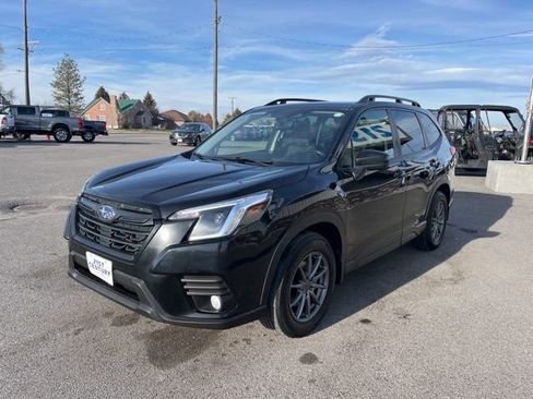 Used 2022 Subaru Forester Premium w/ Popular Package #1 image 3