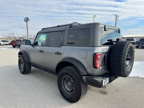 Used 2025 Ford Bronco Badlands w/ Sasquatch Package image 3