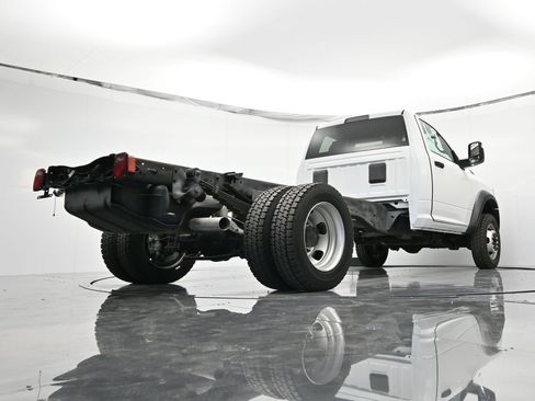 Used 2023 RAM 5500 4x4 Regular Cab image 35