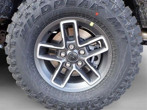 New 2026 Jeep Gladiator Mojave AWD/4WD image 7