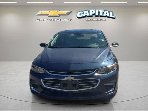 Used 2016 Chevrolet Malibu LT w/ Leather Package image 9