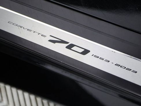 Used 2023 Chevrolet Corvette Stingray Premium Conv w/ Z51 Performance Package image 16