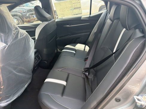 Used 2026 Toyota Camry SE FWD image 3