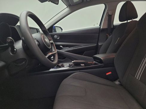 Used 2022 Hyundai Elantra SEL w/ Cargo Package image 17