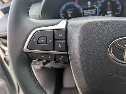 Used 2026 Toyota Grand Highlander AWD Hybrid image 12