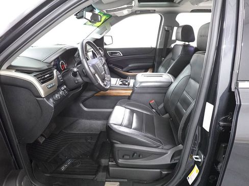 Used 2020 GMC Yukon Denali w/ Denali Ultimate Black Edition image 10