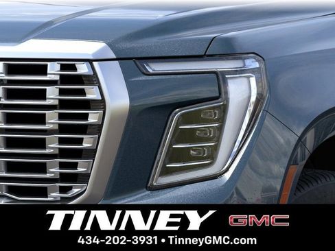 New 2026 GMC Yukon XL Denali w/ Denali Reserve Package AWD/4WD image 10