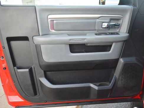 Used 2017 RAM 2500 Tradesman w/ Chrome Appearance Group image 14