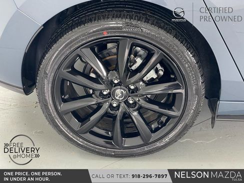 Used 2025 MAZDA MAZDA3 Carbon AWD/4WD image 11