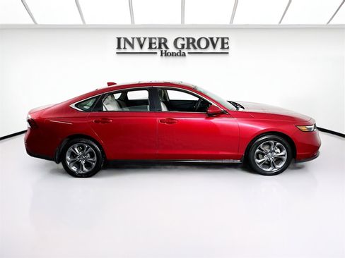 Used 2023 Honda Accord EX image 4