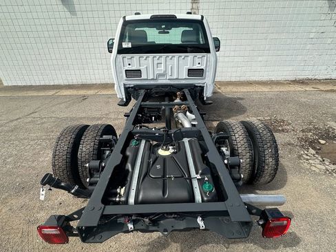New 2026 Ford F450 XL w/ XL Chrome Package image 20
