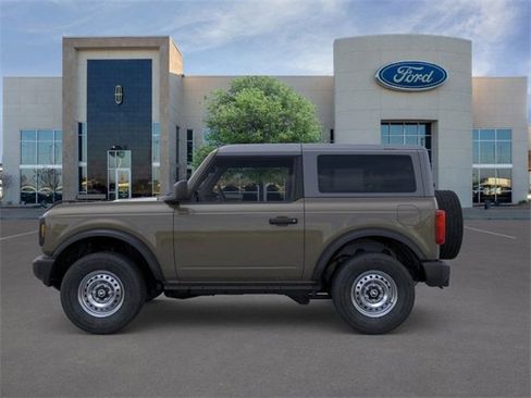 New 2025 Ford Bronco 2-Door image 3