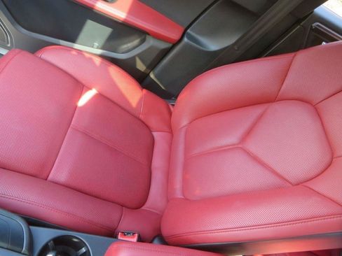 Used 2017 Porsche Macan S AWD/4WD image 22