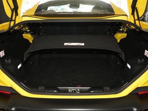 Used 2023 Ferrari Portofino M image 30