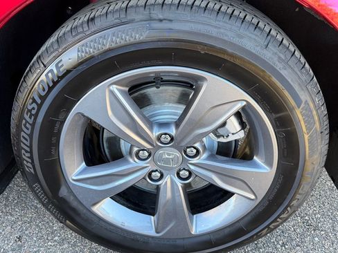 Used 2023 Honda Odyssey EX image 11