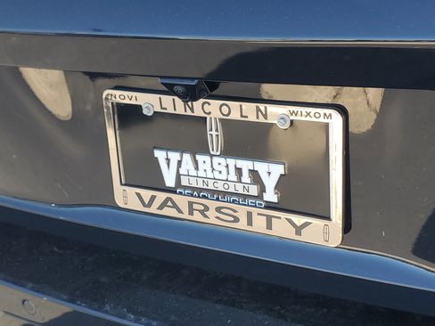 New 2026 Lincoln Navigator Reserve AWD/4WD image 36