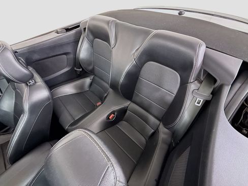 Used 2021 Ford Mustang Premium RWD image 20