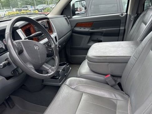 Used 2007 Dodge Ram 2500 Truck Laramie AWD/4WD image 2