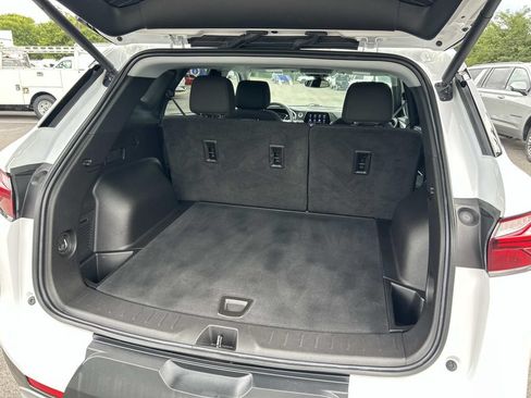Used 2022 Chevrolet Blazer LT FWD image 14