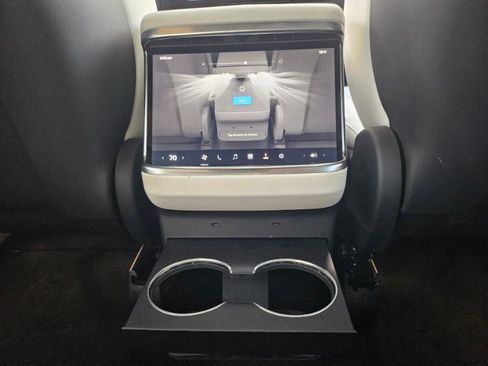 Used 2023 Tesla Model X image 63