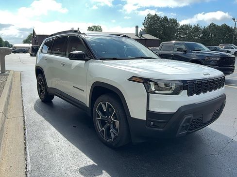 New 2026 Jeep Cherokee Overland AWD/4WD image 4