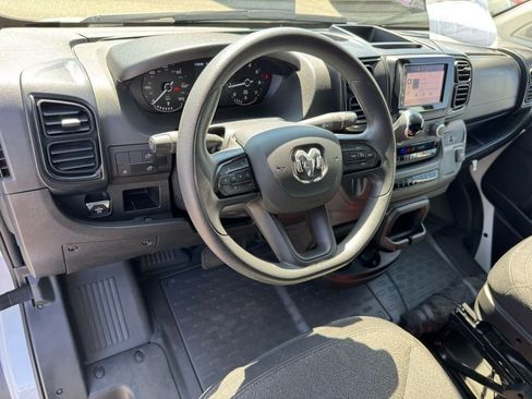 Used 2023 RAM ProMaster 2500 FWD image 14
