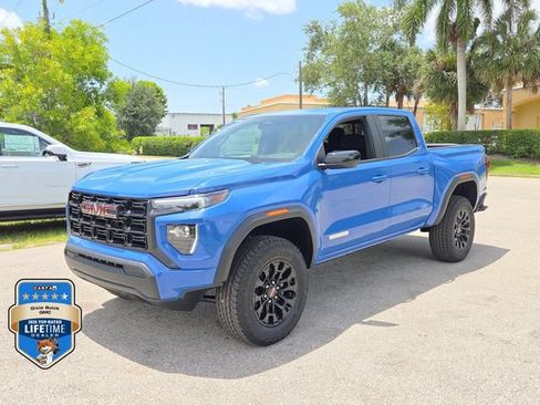 New 2026 GMC Canyon Elevation AWD/4WD image 2