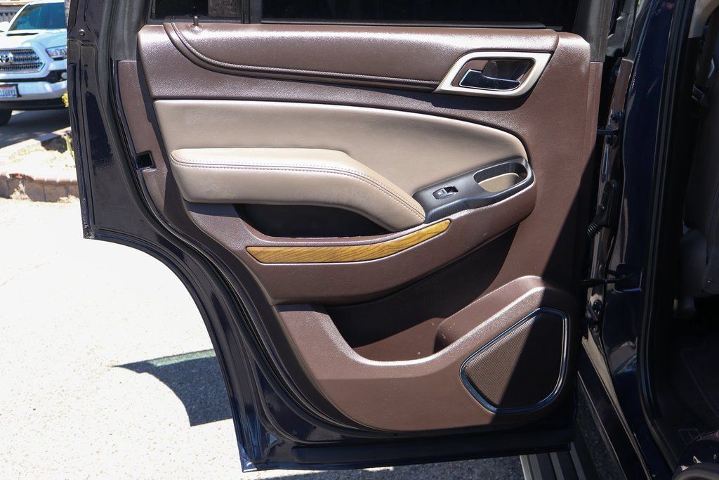 Used 2018 GMC Yukon Denali w/ Denali Ultimate Package AWD/4WD image 41